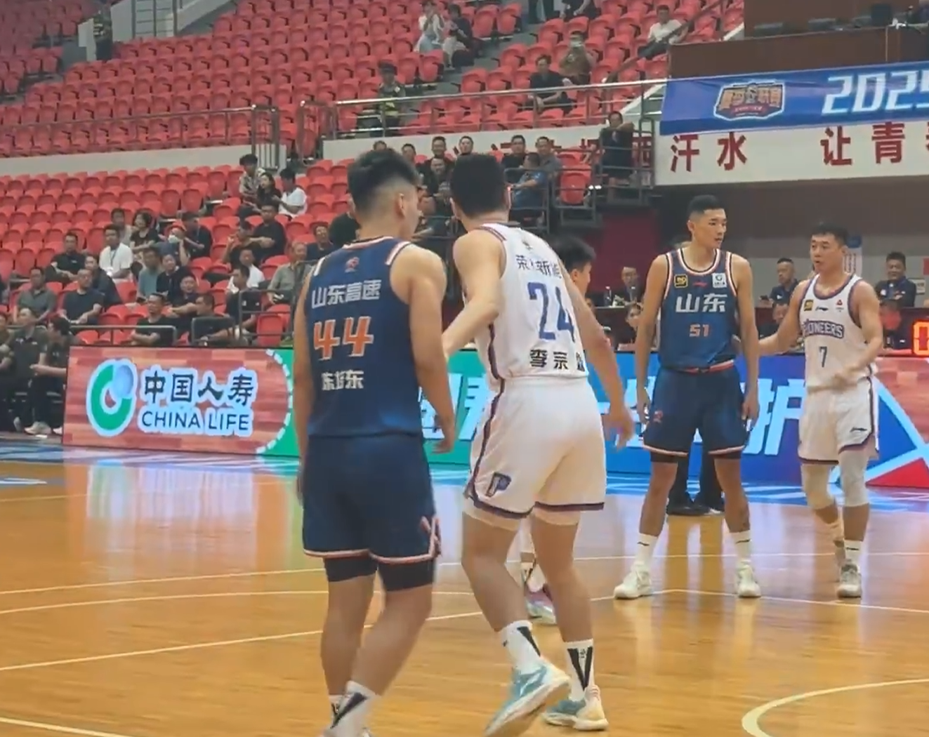 刘毅全场打, 值得一提的