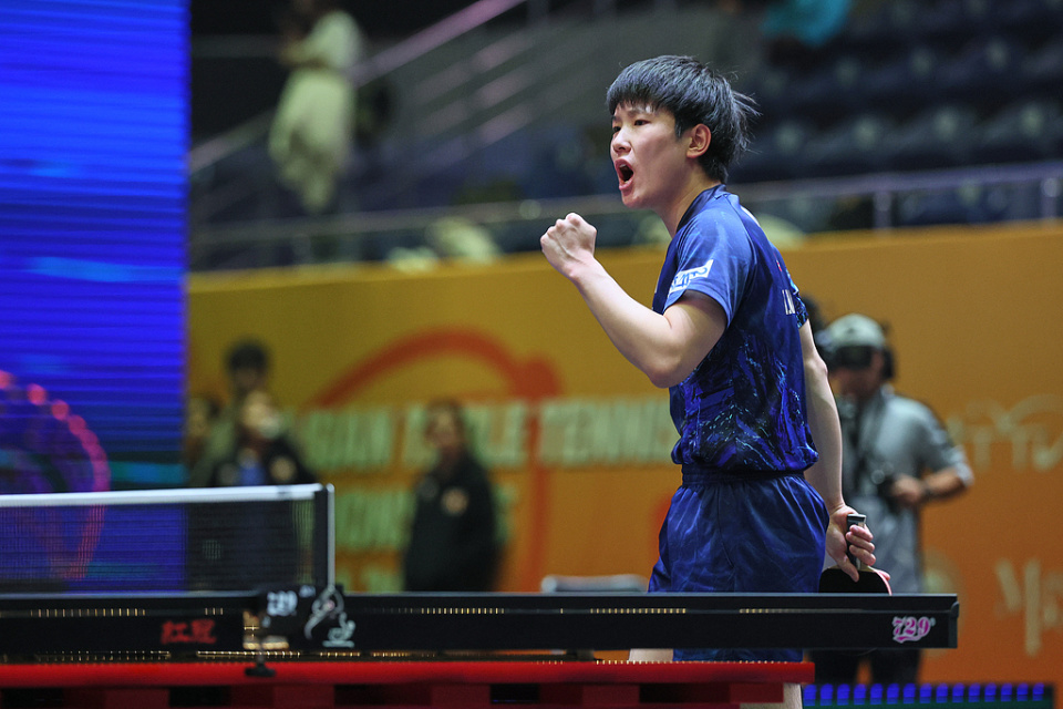 src, 且仅在, 成功击败了